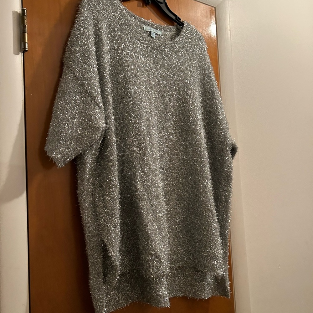 Grey and silver short sleeve sweater